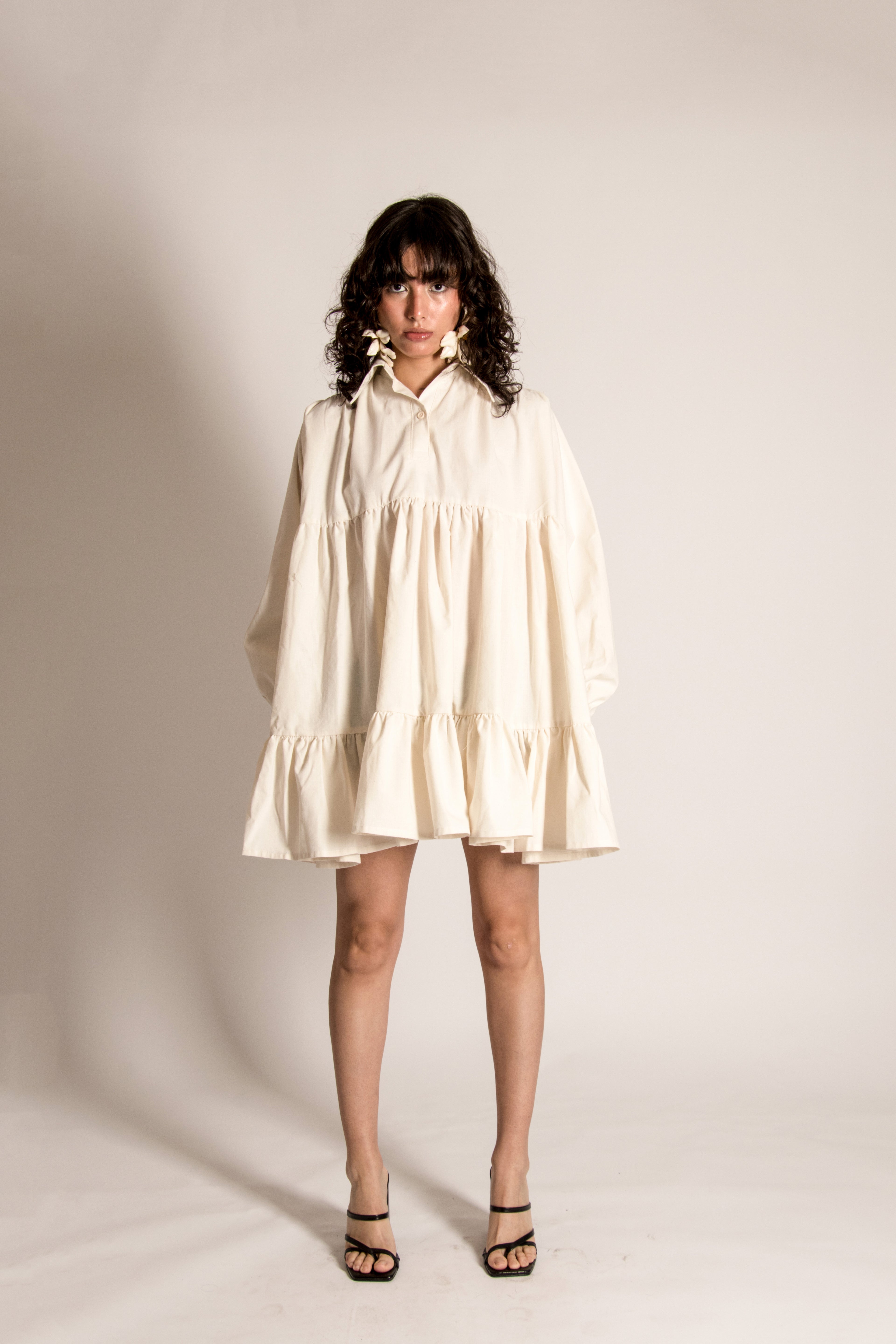 H-1 VESTIDO CORTO MANGA LARGA LINO TALIANO
